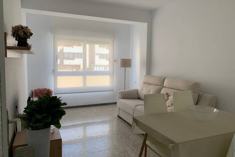 Sale - Apartment / Flat - Villajoyosa  - Poble Nou - Montiboli