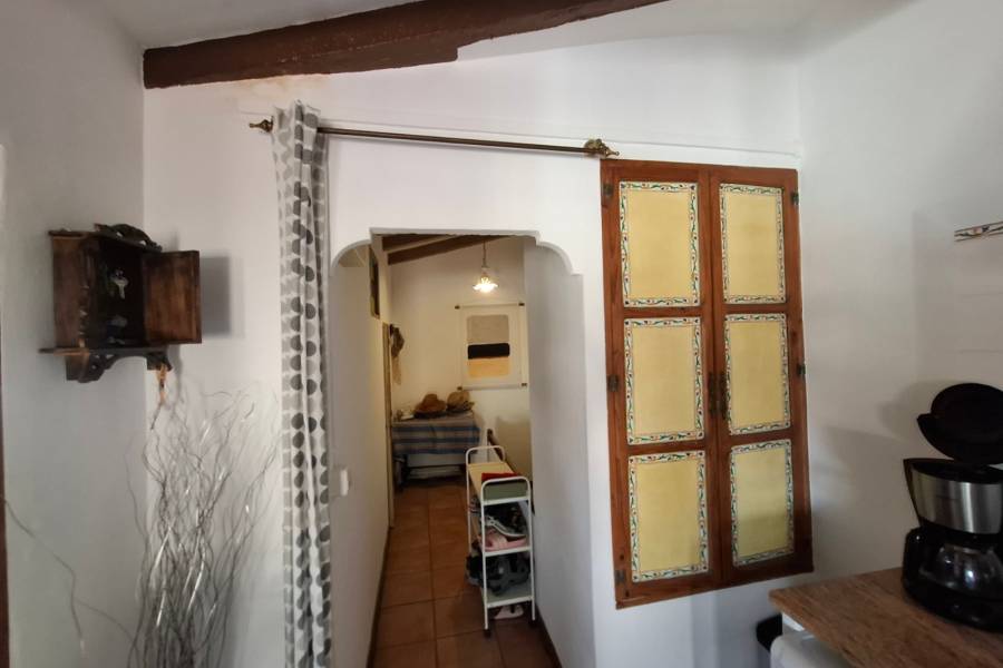 Sale - Apartment / Flat - Villajoyosa  - Old Town