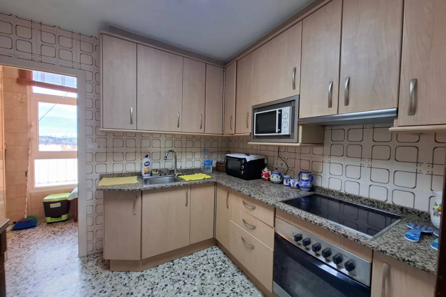 Sale - Apartment / Flat - Villajoyosa  - Urban Centre 