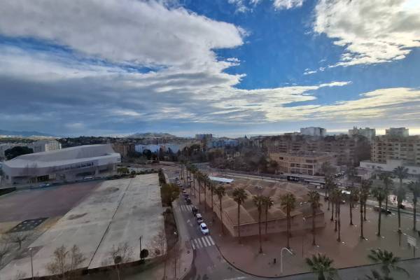 Local comercial - Venta - Villajoyosa  - Centro Urbano